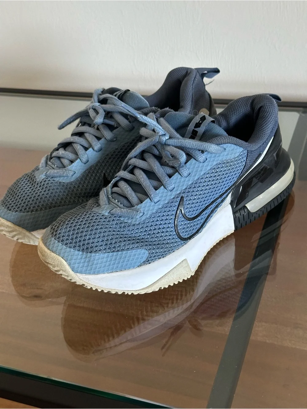 Nike breathable light